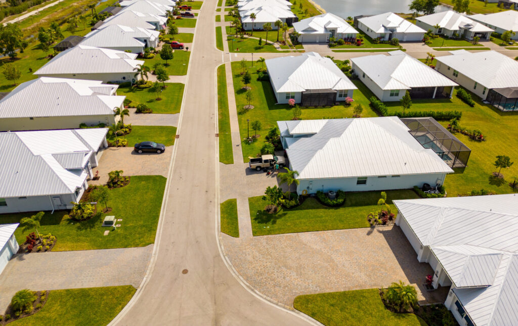 image of homes with metal roofs in Tampa Bay Florida